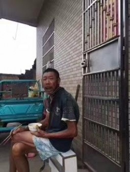 失踪人员：寻找父亲，迷路走失